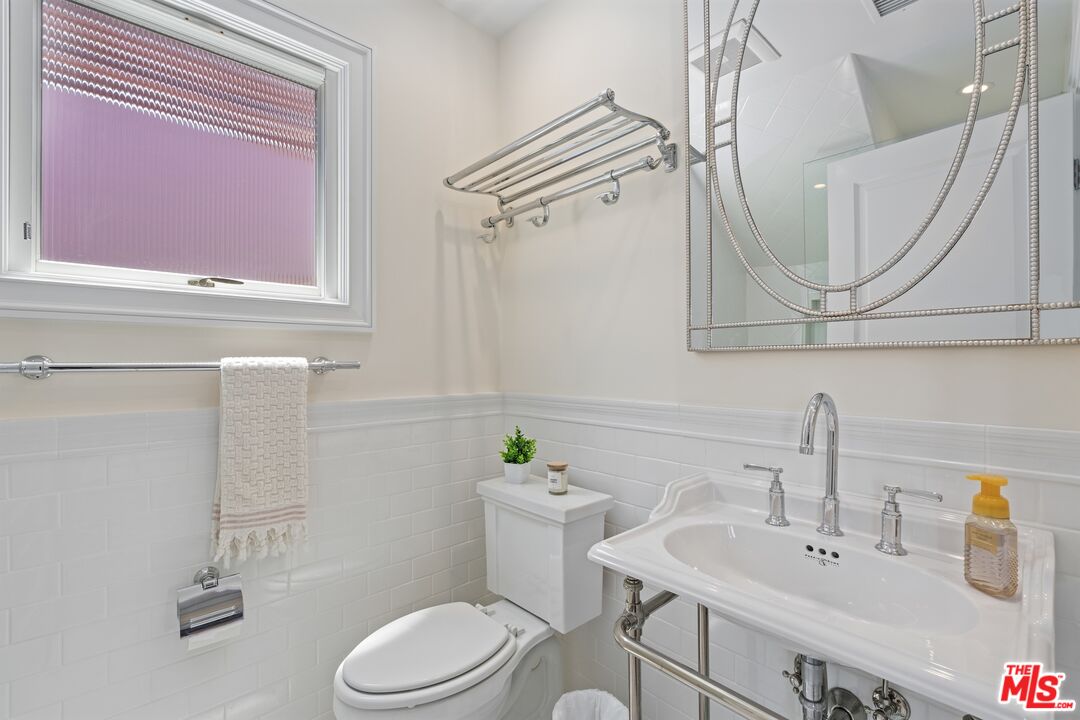 MLS #25567153 image #42