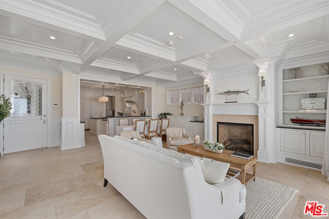 MLS #25567153 image #5