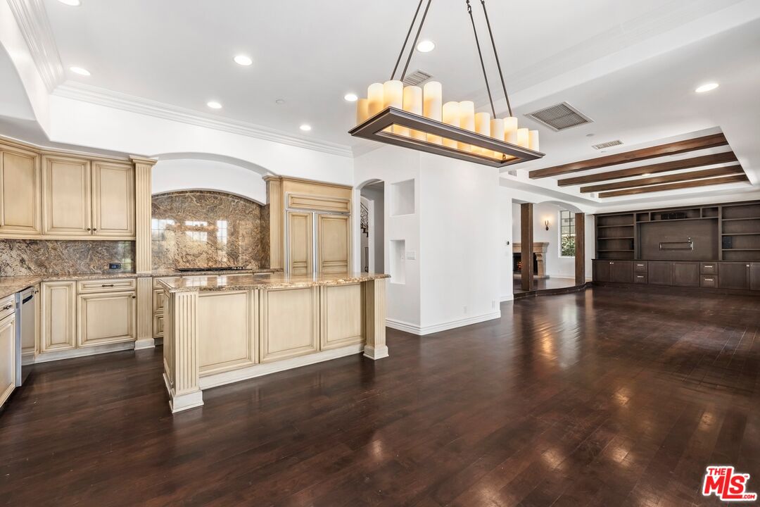 MLS #25567535 image #14