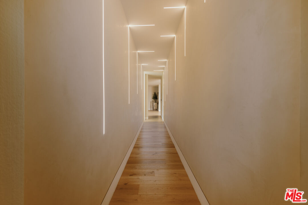 MLS #25567895 image #11