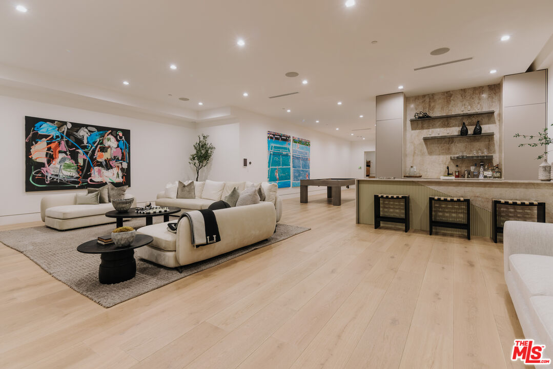 MLS #25567895 image #13