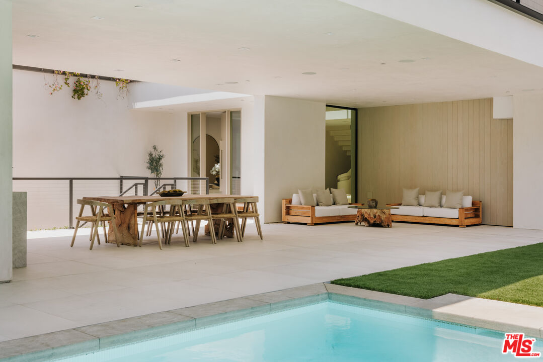 MLS #25567895 image #17