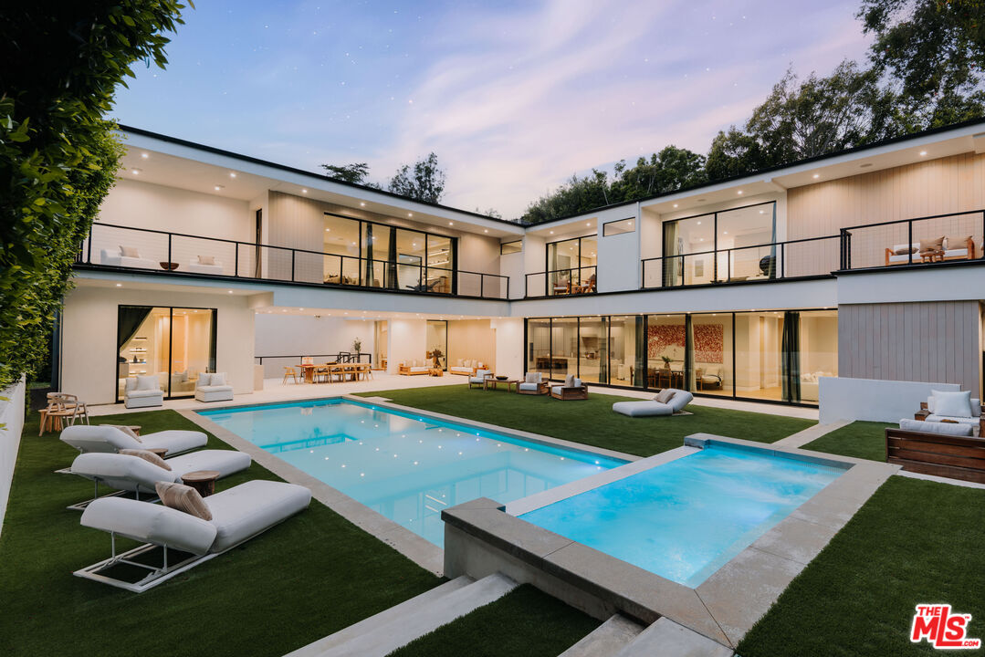 MLS #25567895 image #0