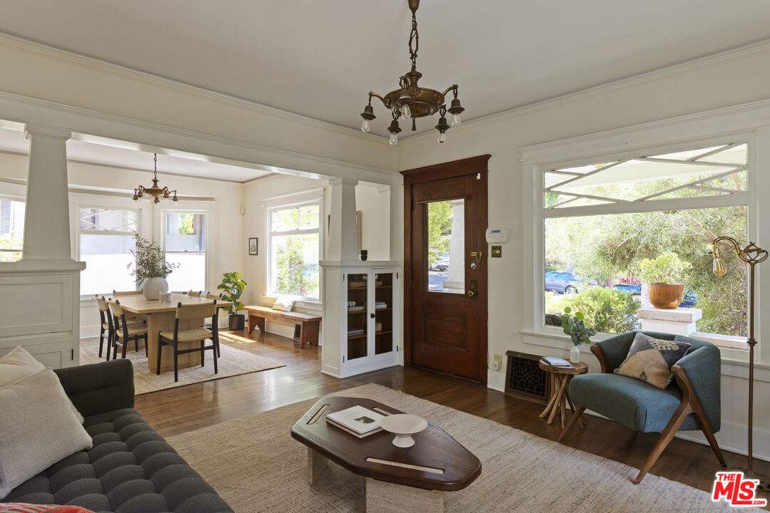 MLS #25567927 image #11