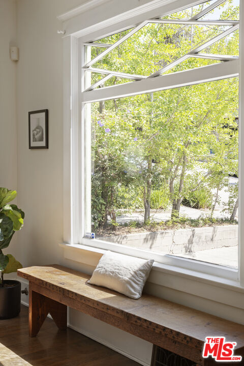 MLS #25567927 image #17