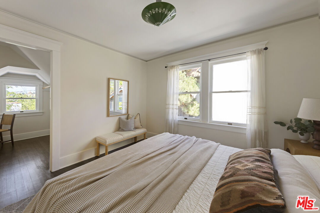 MLS #25567927 image #27