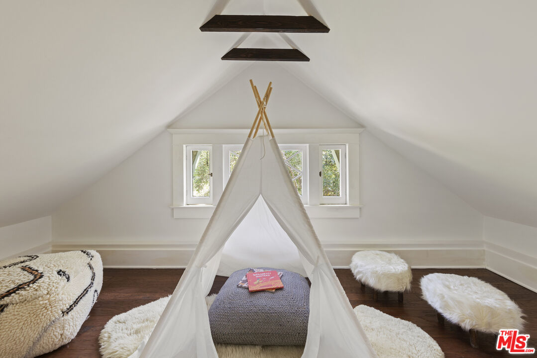 MLS #25567927 image #32