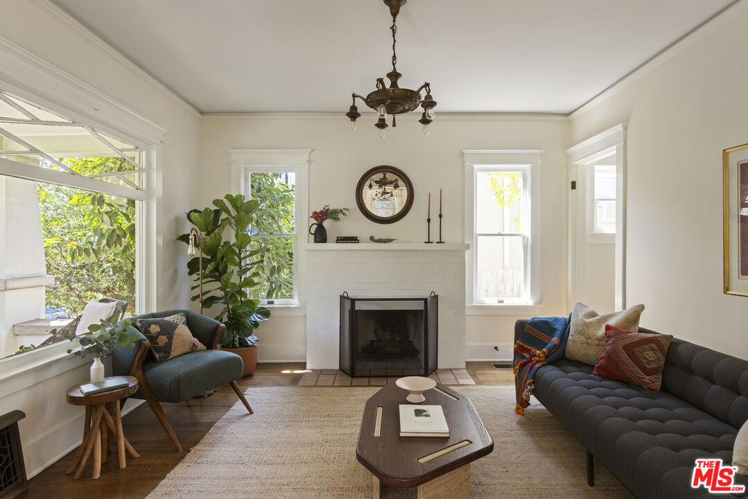 MLS #25567927 image #8