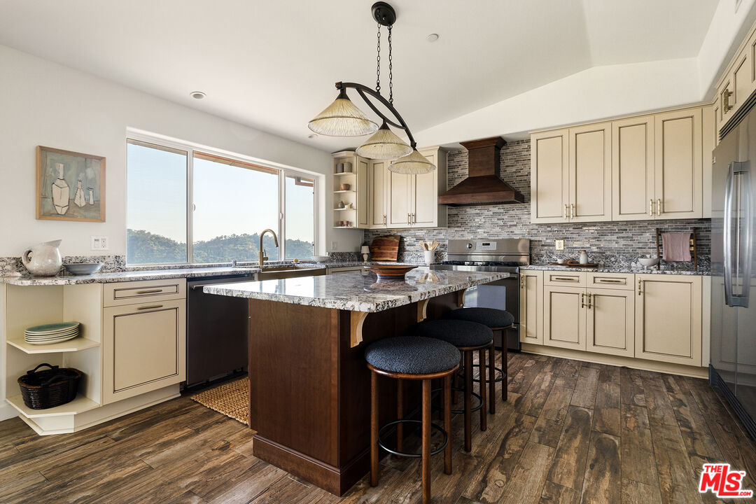 MLS #25568101 image #9