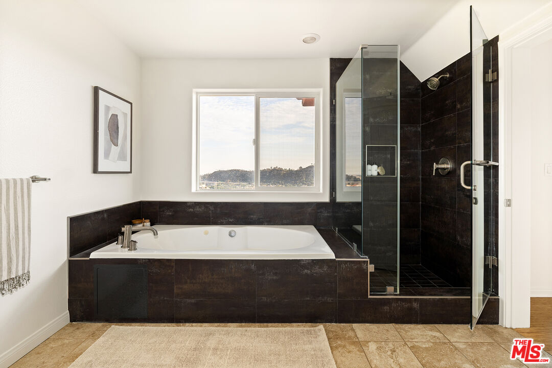 MLS #25568101 image #18