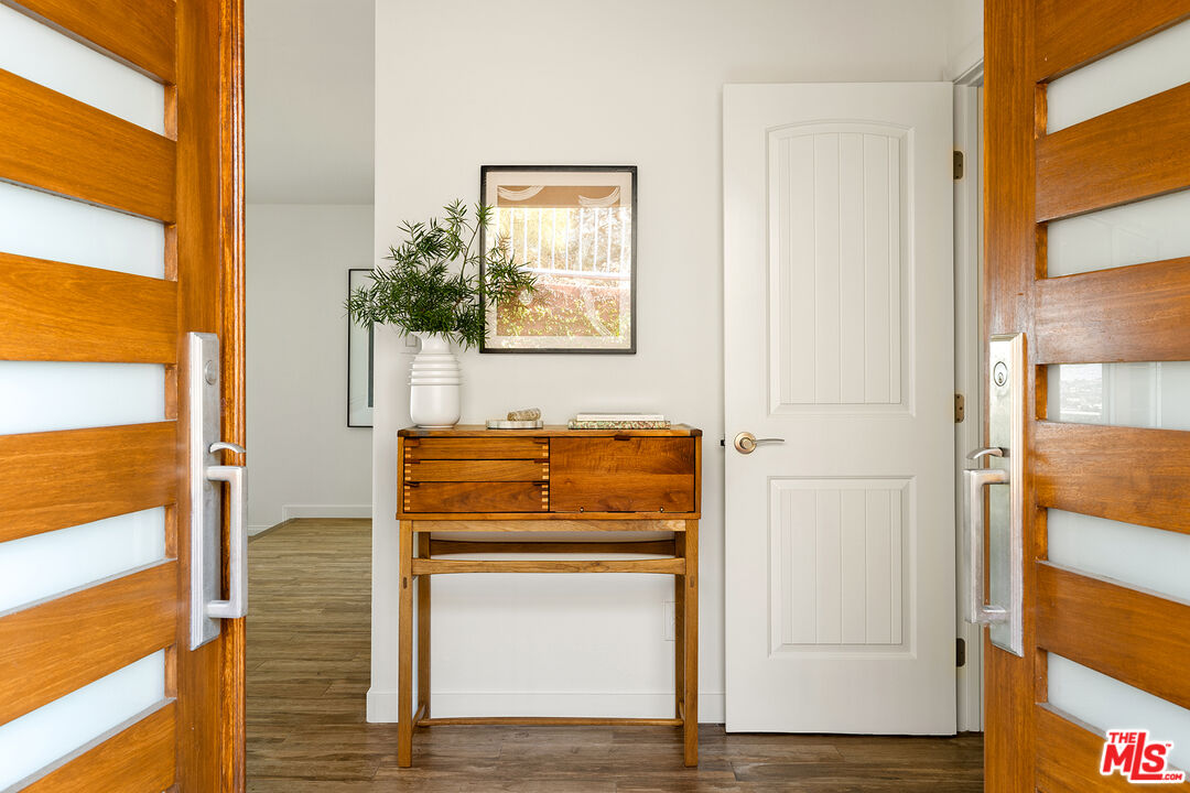 MLS #25568101 image #1