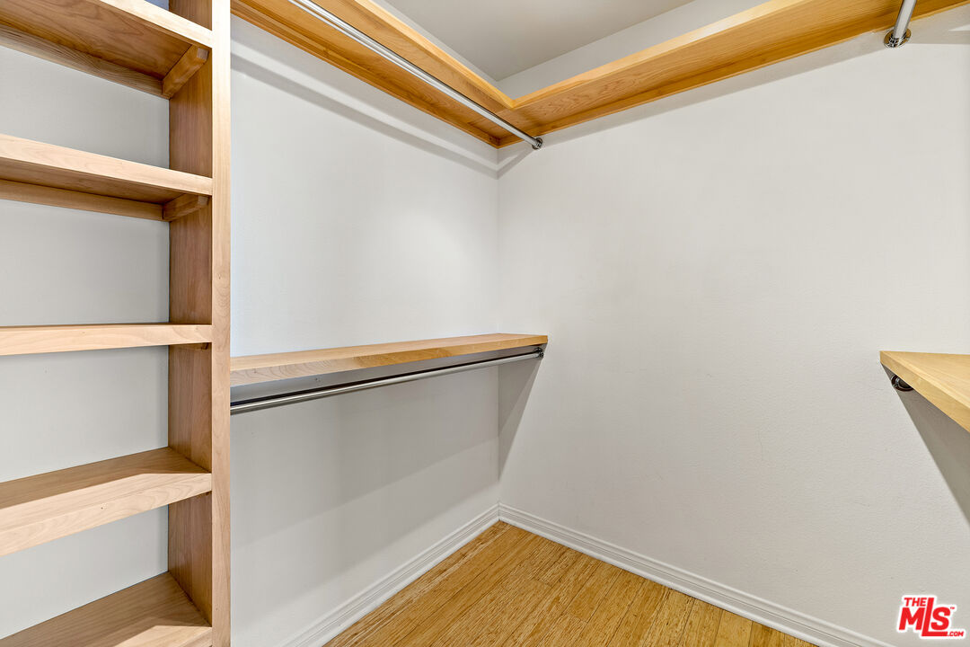 MLS #25568101 image #20