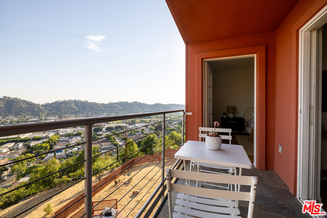 MLS #25568101 image #21