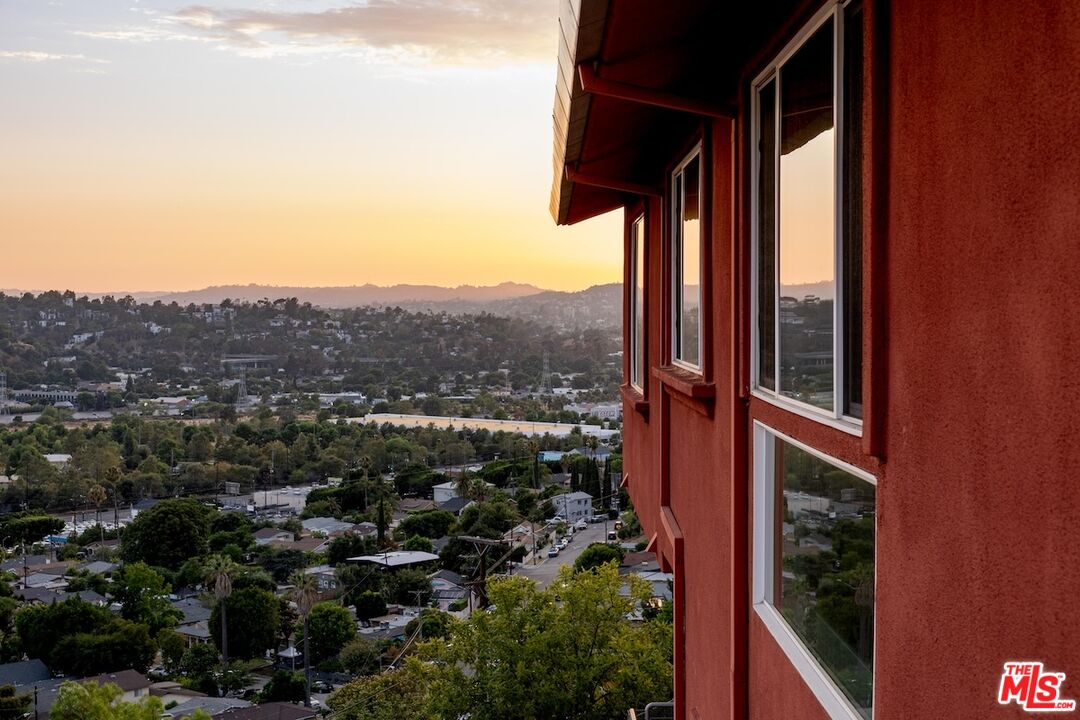 MLS #25568101 image #30