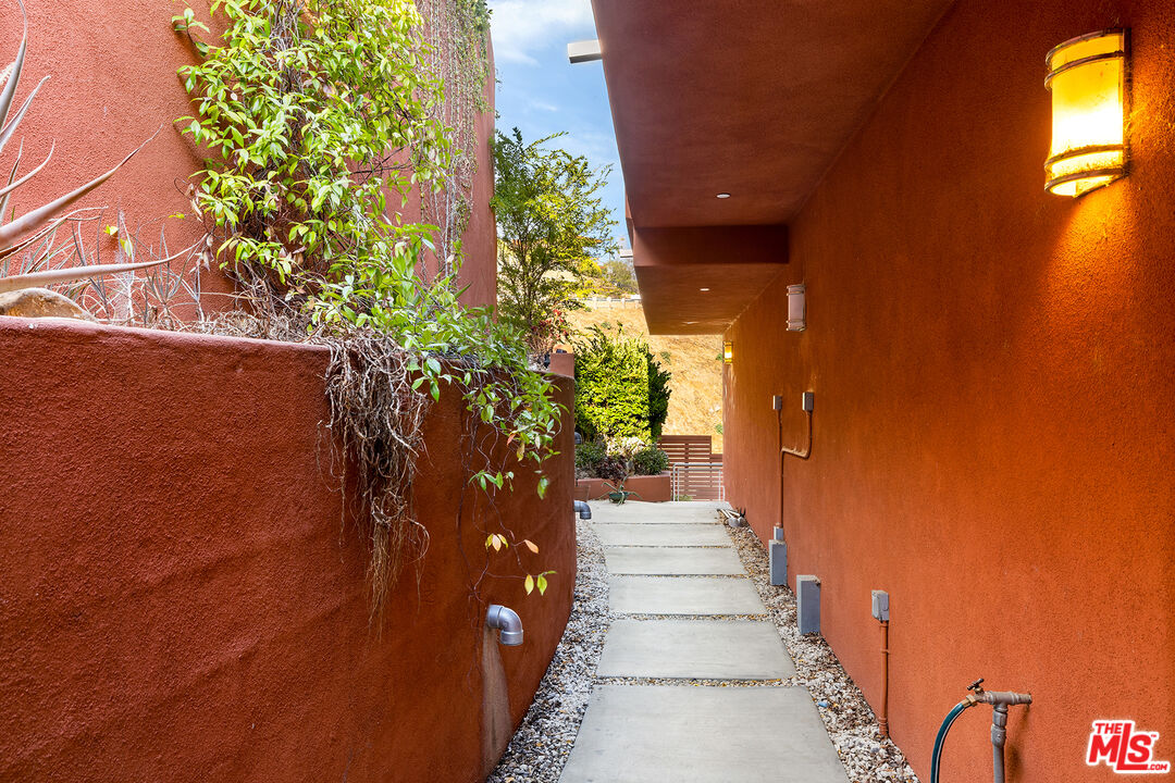 MLS #25568101 image #38