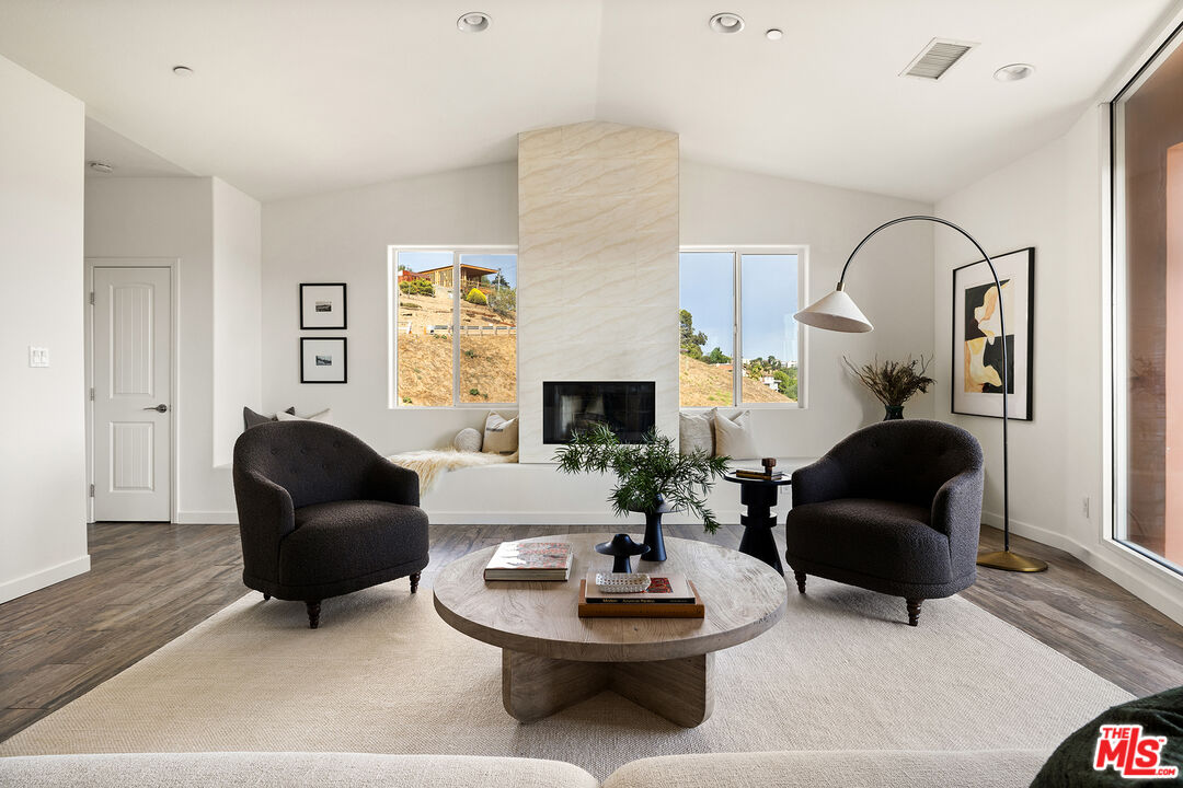 MLS #25568101 image #3