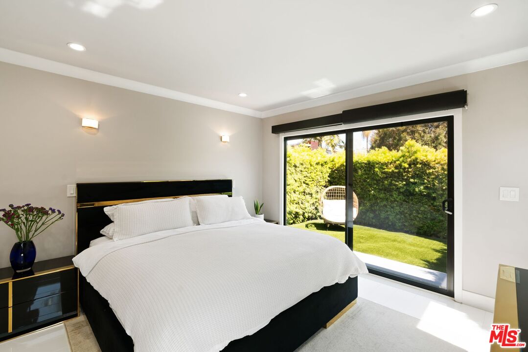 MLS #25568487 image #0