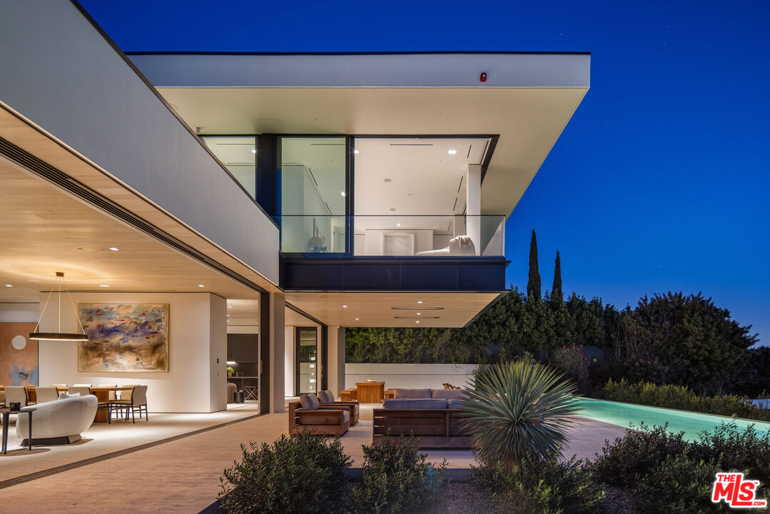 MLS #25568593 image #2