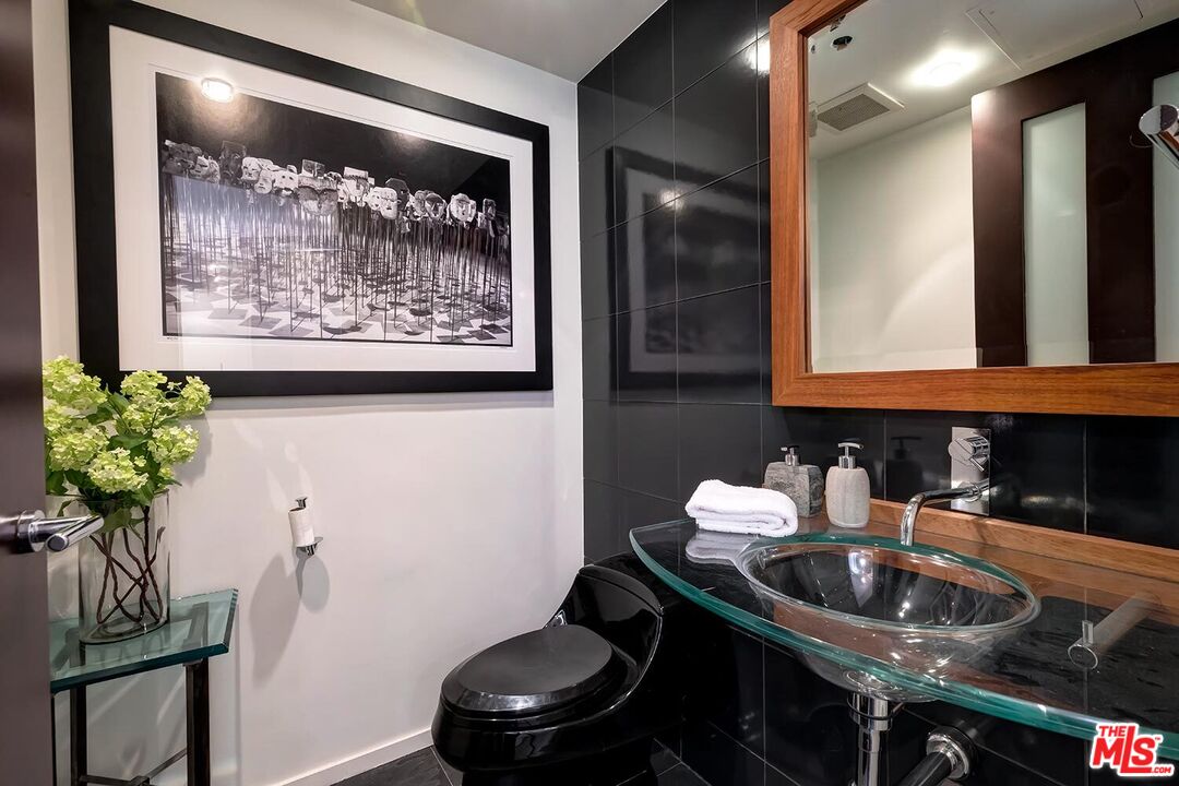 MLS #25568695 image #14