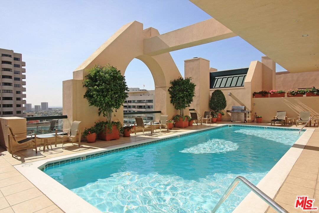 MLS #25568695 image #29