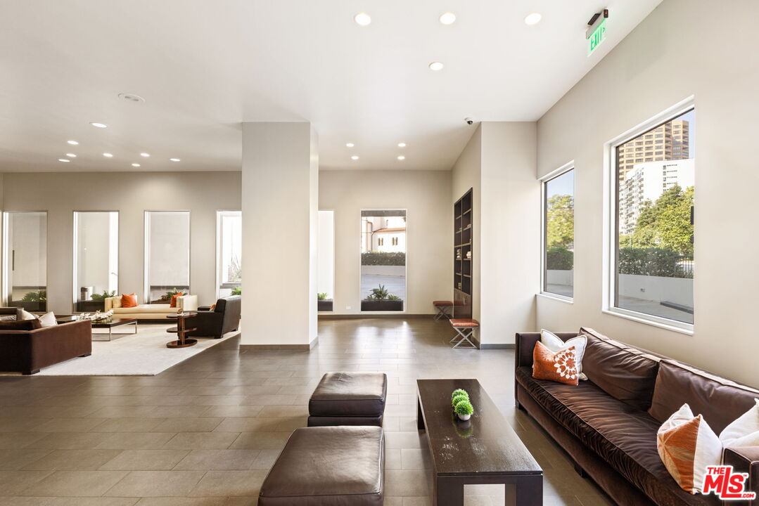 MLS #25568697 image #6