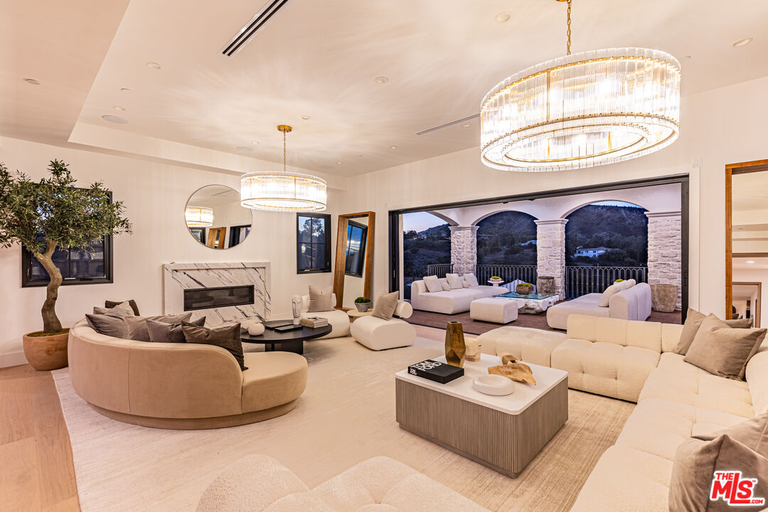 MLS #25568897 image #43