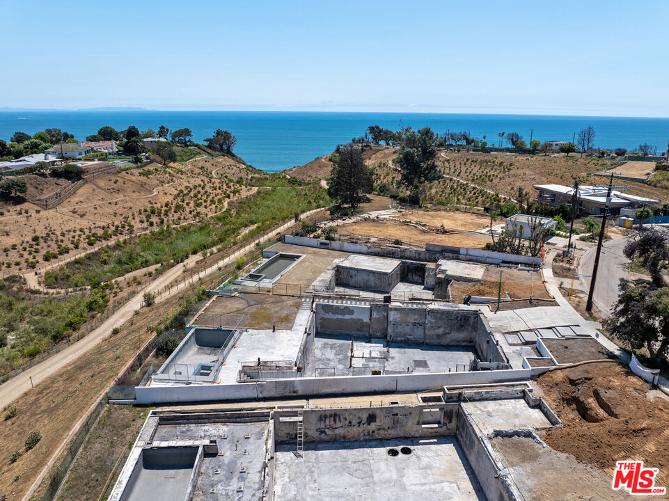 MLS #25569037 image #2