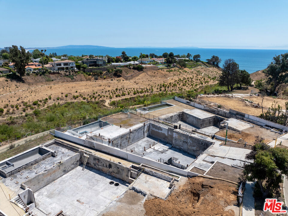 MLS #25569037 image #3