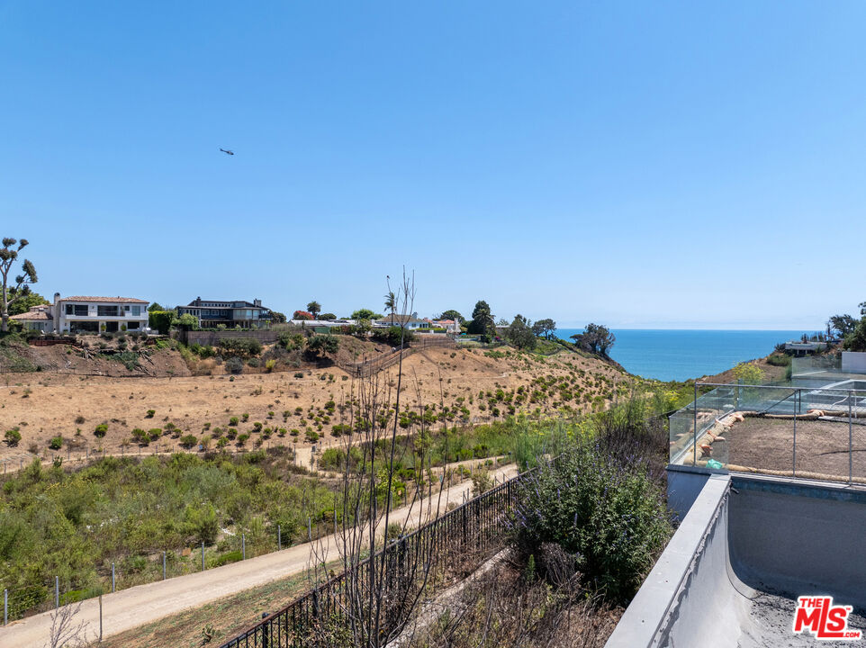 MLS #25569037 image #8