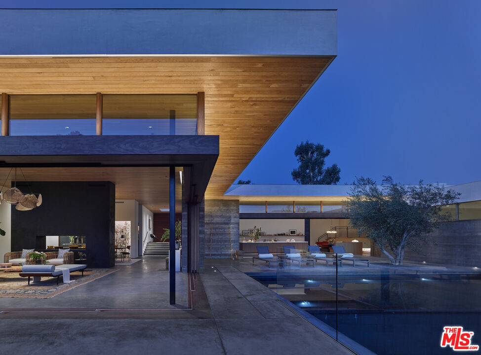 MLS #25569199 image #12