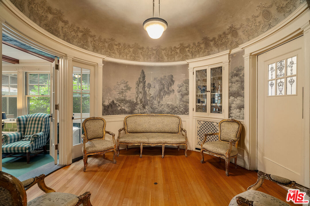 MLS #25569207 image #14