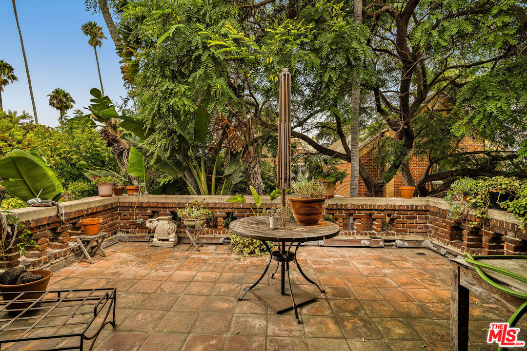 MLS #25569207 image #22