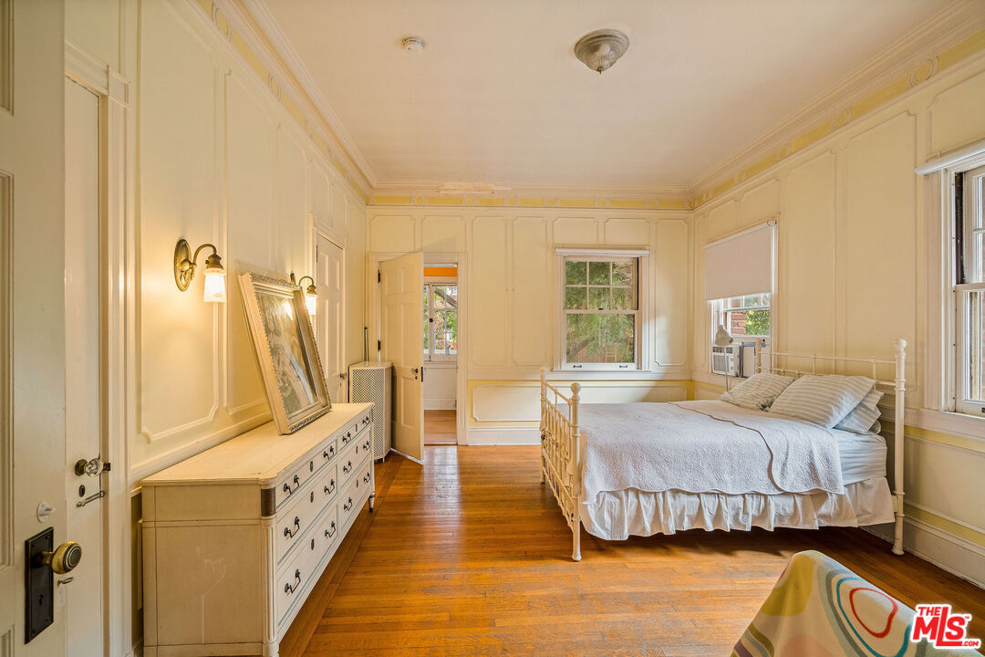 MLS #25569207 image #25