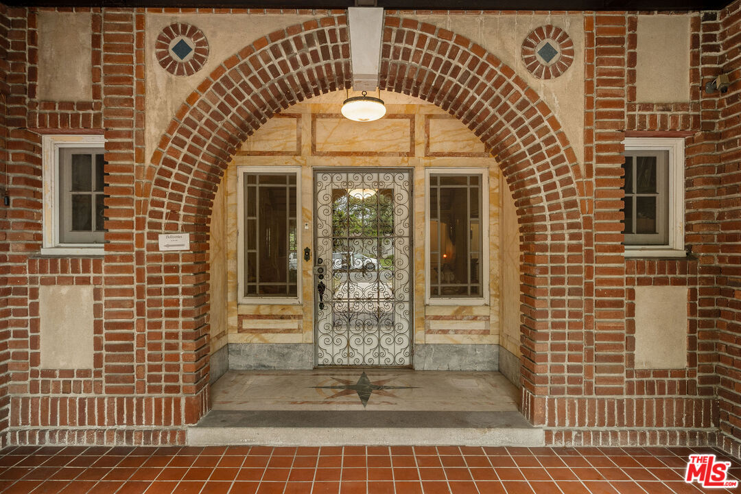 MLS #25569207 image #2