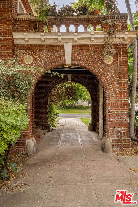 MLS #25569207 image #37