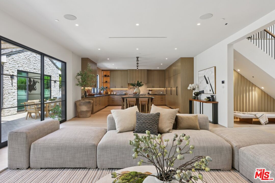 MLS #25569265 image #11