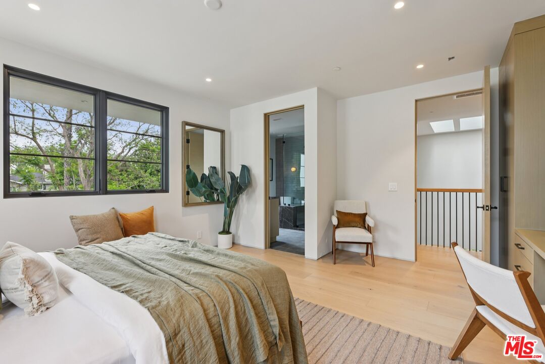 MLS #25569265 image #31