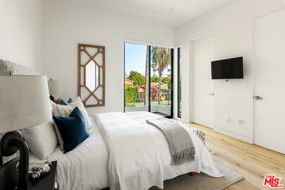 MLS #25569357 image #16