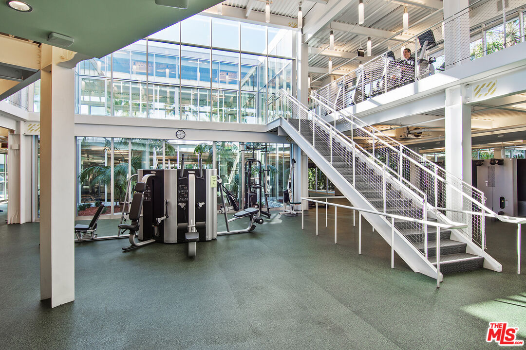 MLS #25569373 image #23