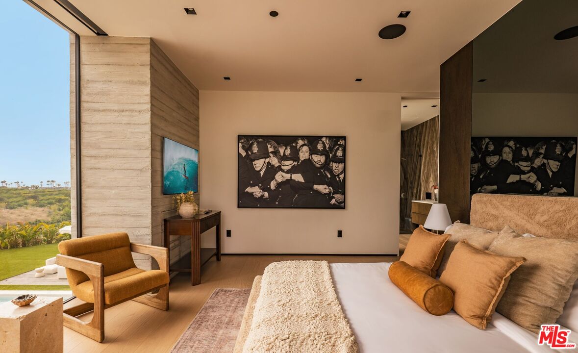 MLS #25569517 image #19