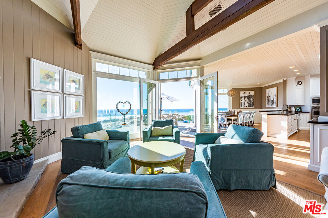 MLS #25569585 image #3