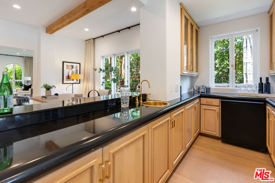 MLS #25569667 image #11