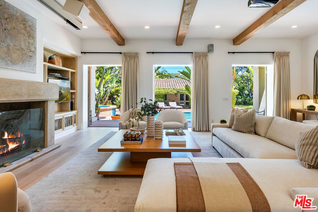 MLS #25569667 image #14