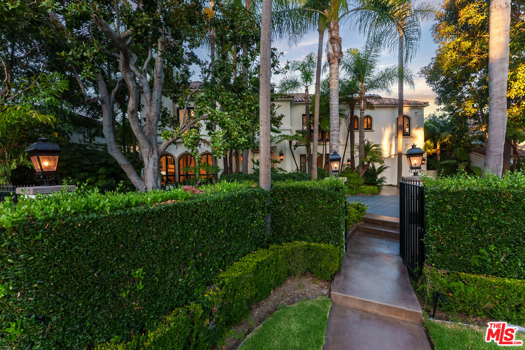 MLS #25569667 image #1