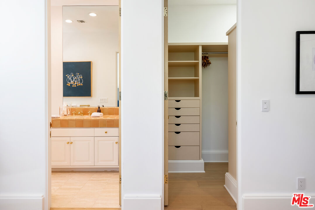 MLS #25569667 image #38