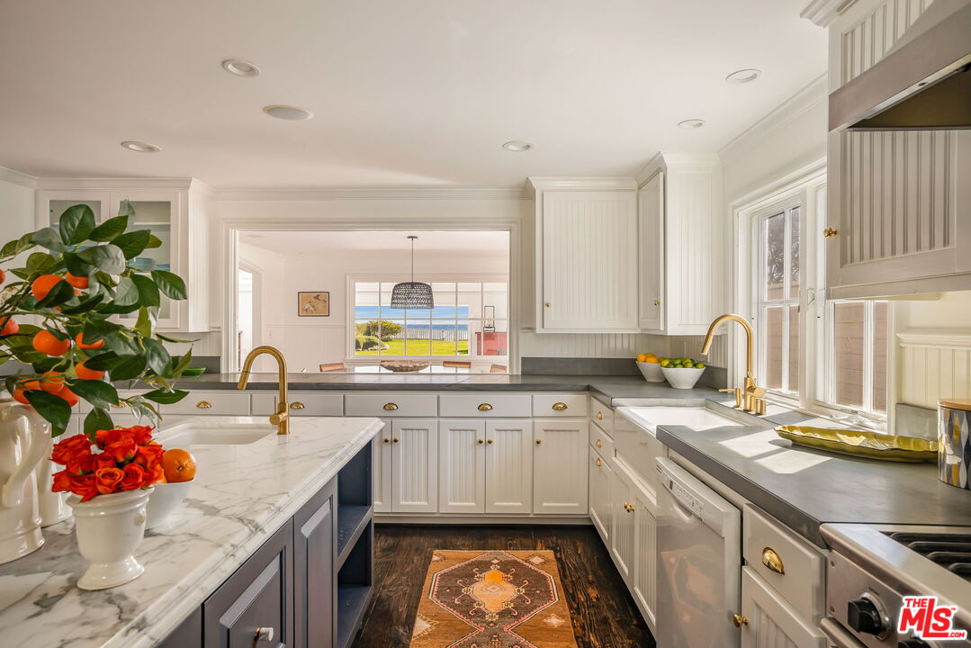 MLS #25569789 image #17