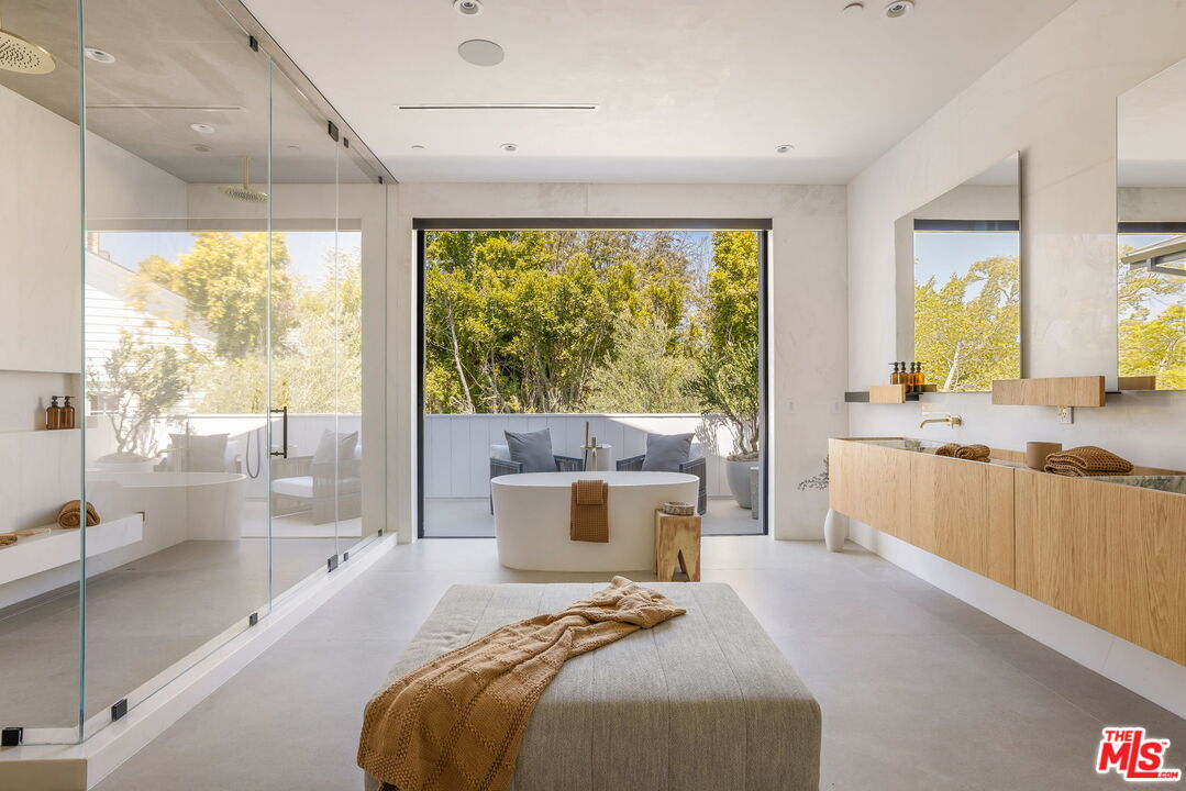 MLS #25569791 image #11