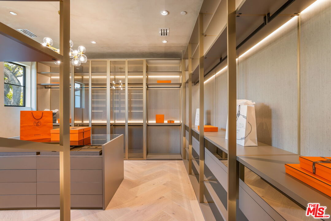 MLS #25569791 image #13