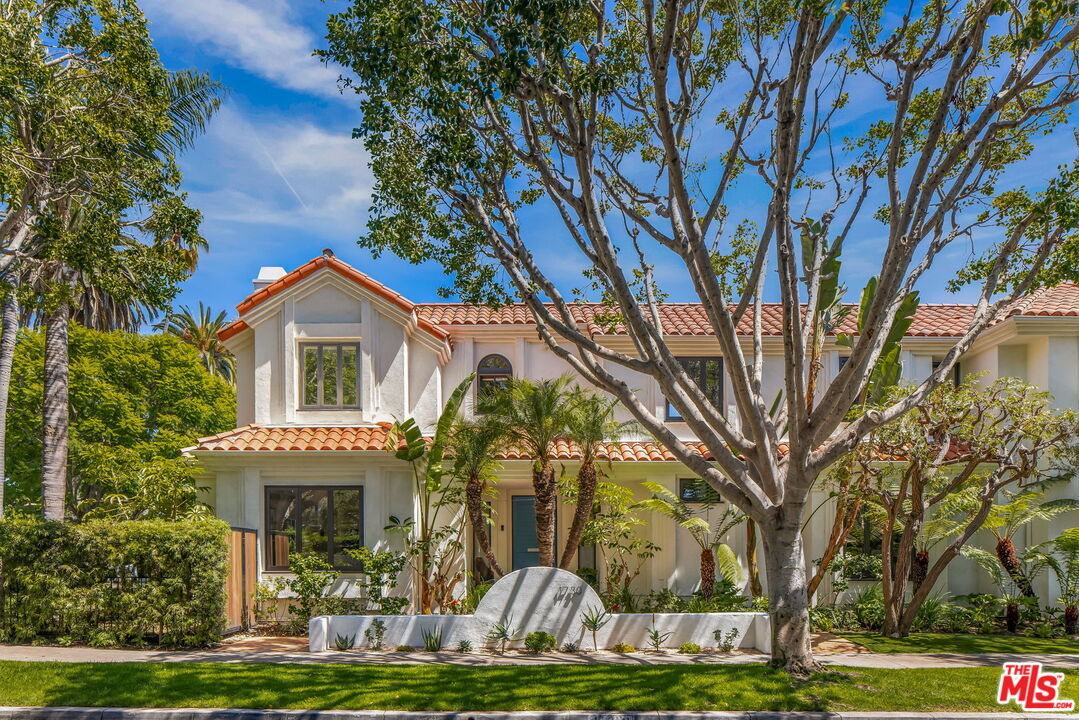 MLS #25569907 image #0