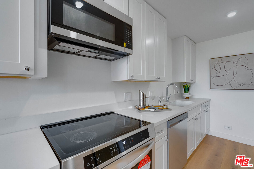 MLS #25570063 image #2